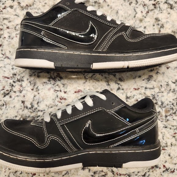 Nike Other - Nike Dunk Low Black & White Youth Sneakers (394659-010) Size 5Y